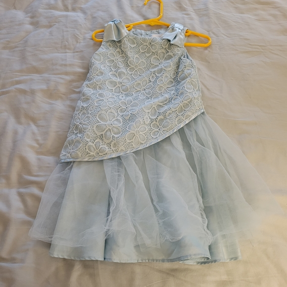 Lace dress kids size 4 - Picture 1 of 3
